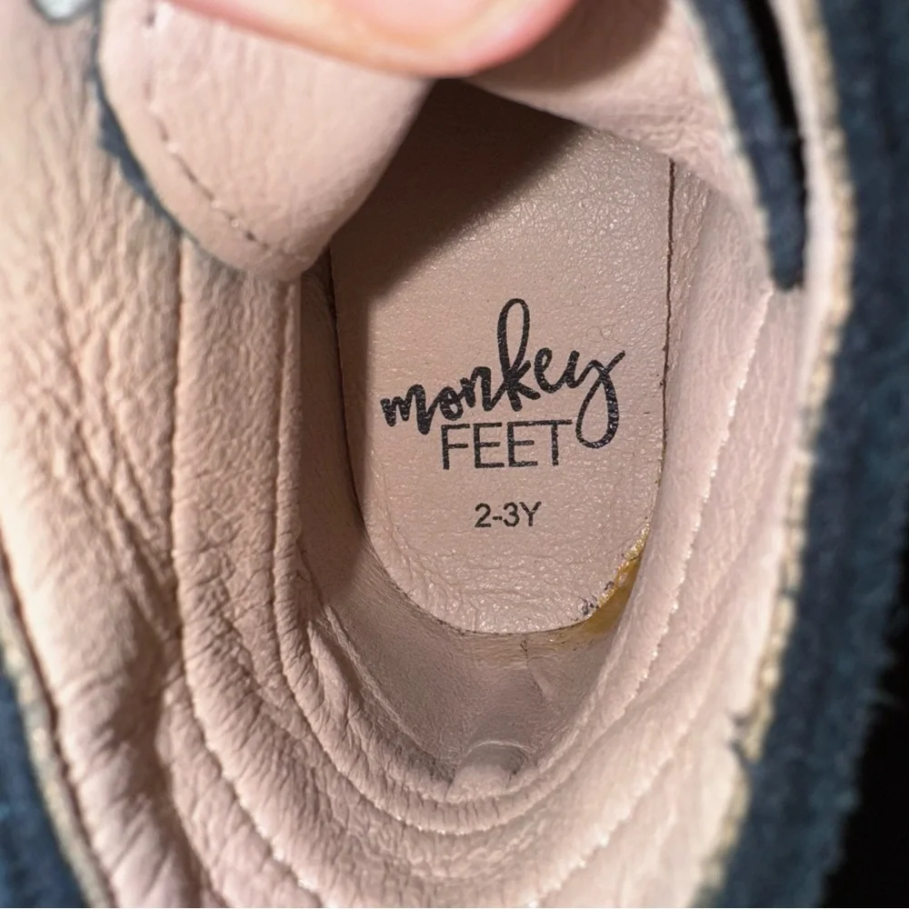 Monkey Feet Black Leather Fringe Moccasins 2-3Y | Boho | Minimalist | Neutral